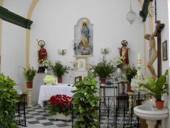 Altar en la Iglesia de Almanzora.